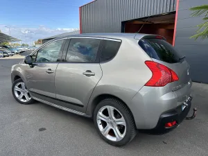 Peugeot  3008 1.6 HDI 110ch 