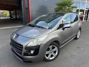 Peugeot  3008 1.6 HDI 110ch 