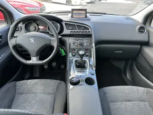 Peugeot  3008 1.6 HDI 110ch 