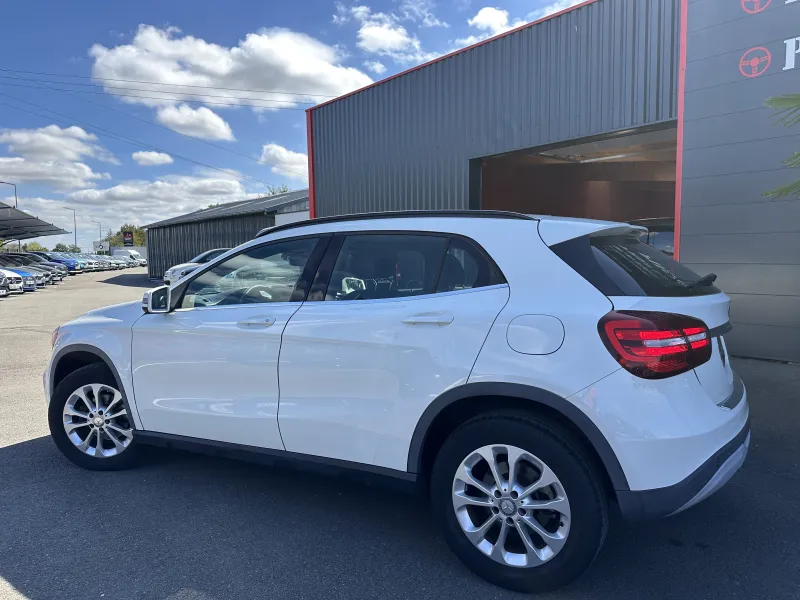 MERCEDES Classe GLA GLA 180 d 
